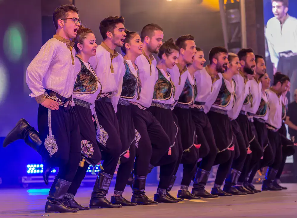 genc halk dansları kursu