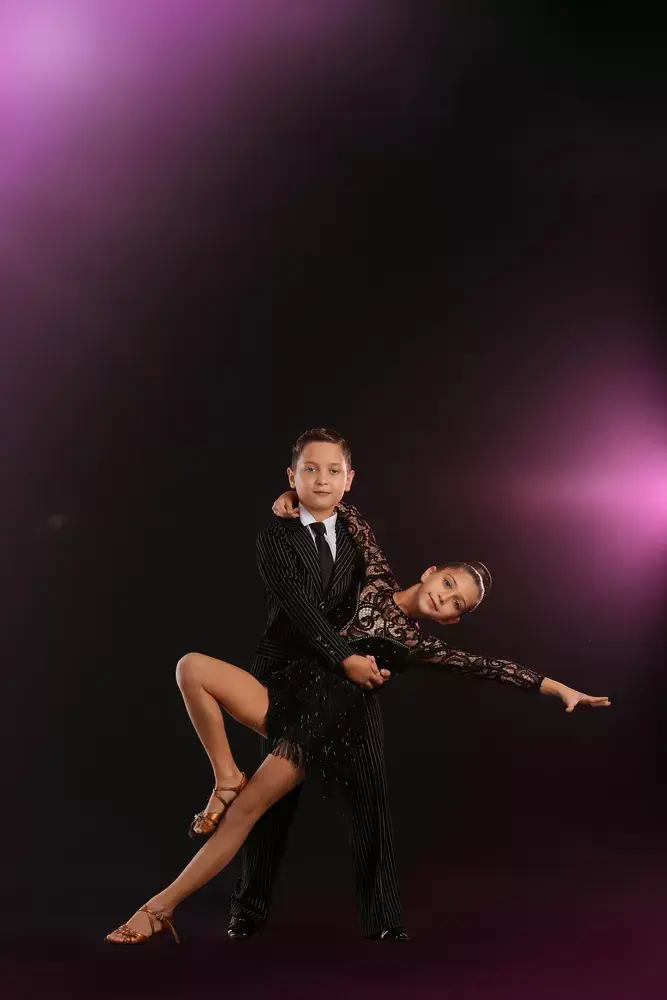 latin dans kursu dans akademi