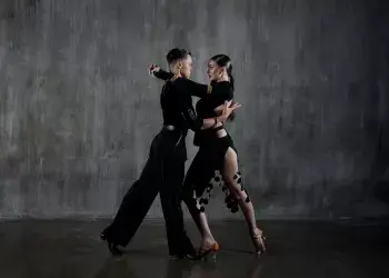 250 TL'den Başlayan Rumba Dersi Fiyatları - Rumba Kursu Fiyatları Neye Göre Değişir?