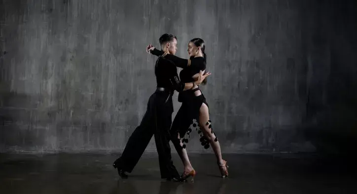 250 TL'den Başlayan Rumba Dersi Fiyatları - Rumba Kursu Fiyatları Neye Göre Değişir?