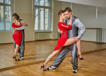 Tango Dans Stüdyosu Kiralama – Aşkın Dansında Sınırları Ortadan Kaldırın!